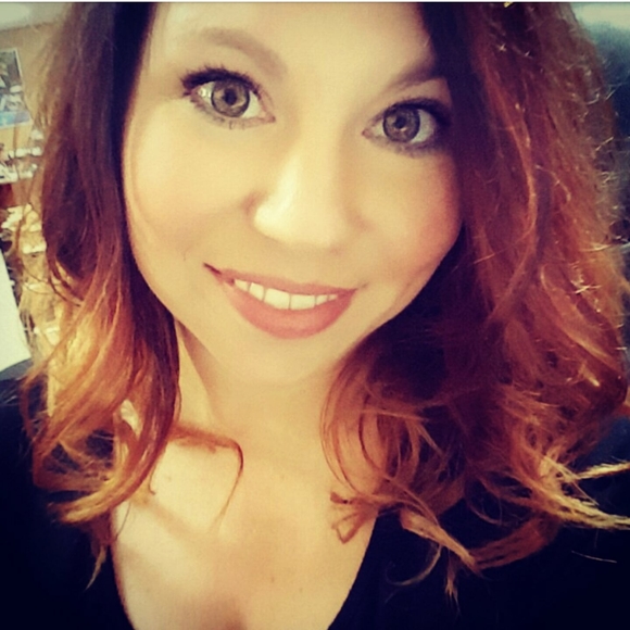 Meet your Posher, Miranda - Picture 1 of 1